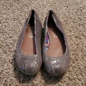 Bobs silver and gray flats size 6.5
